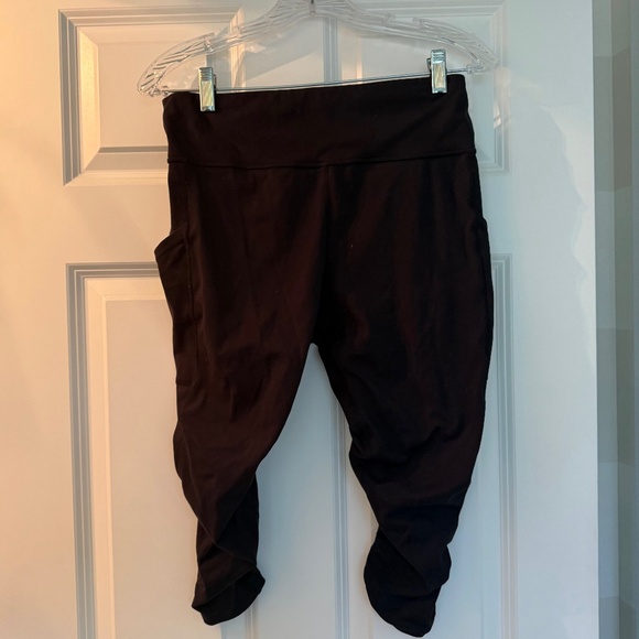 Sweetflexx Resistance Band Leggings w/Pockets - Capri Size 10 - Picture 1 of 2